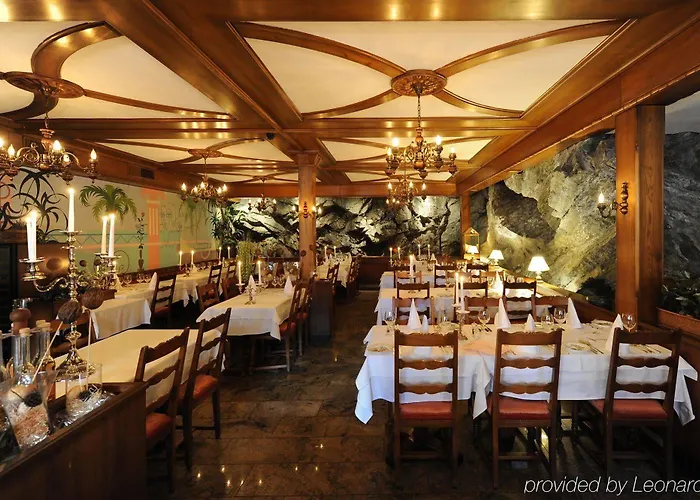 Tschugge Отель 4*