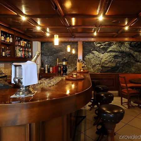 Hotel Tschugge 4*
